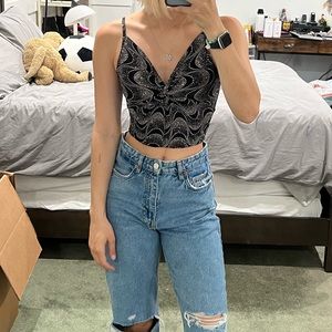 NEW WITH TAGS BLACK SPARKLY CROP TANK TOP SZ SMALL